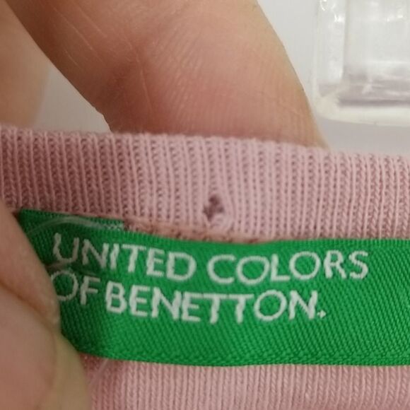 Vintage United Colors of Benton Graphic Top - Picture 3 of 6